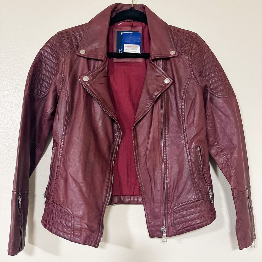 Authentic 100% Sheep Leather Jacket in Eggplant (M)